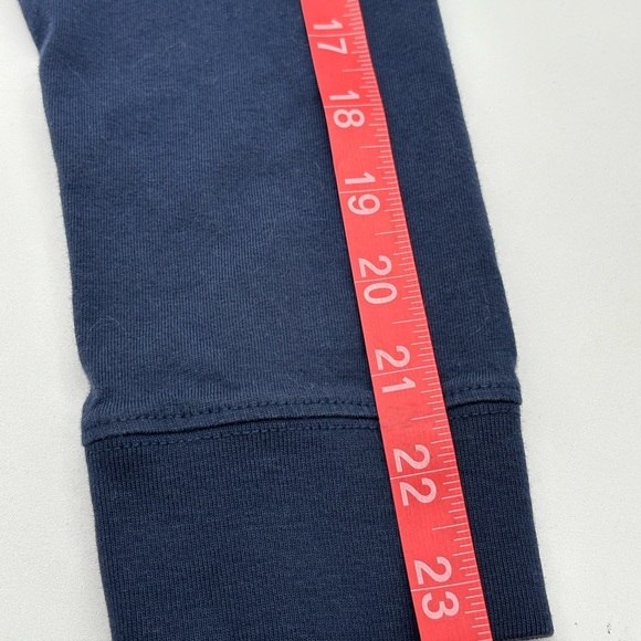 Vineyard Vines Long Sleeve t-shirt men's Medium  Von Maur - Picture 9 of 12